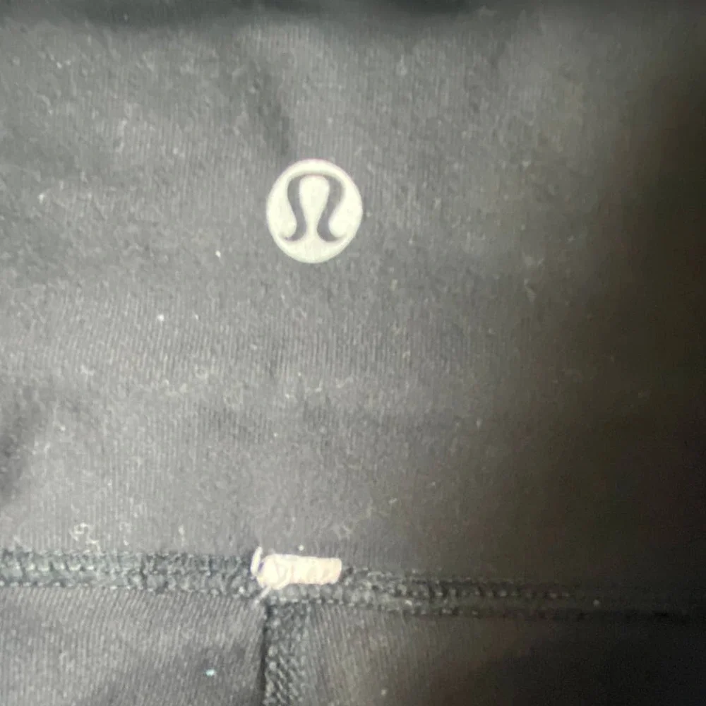Lululemon Capri/Knee‎ Length Leggings Active Tights